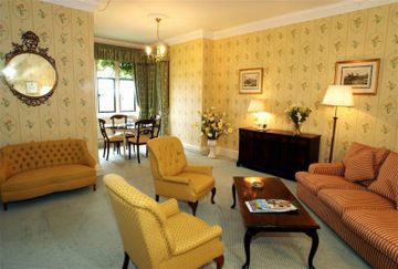 Eastwell Manor, Champneys & 4* Ashford (Kent)